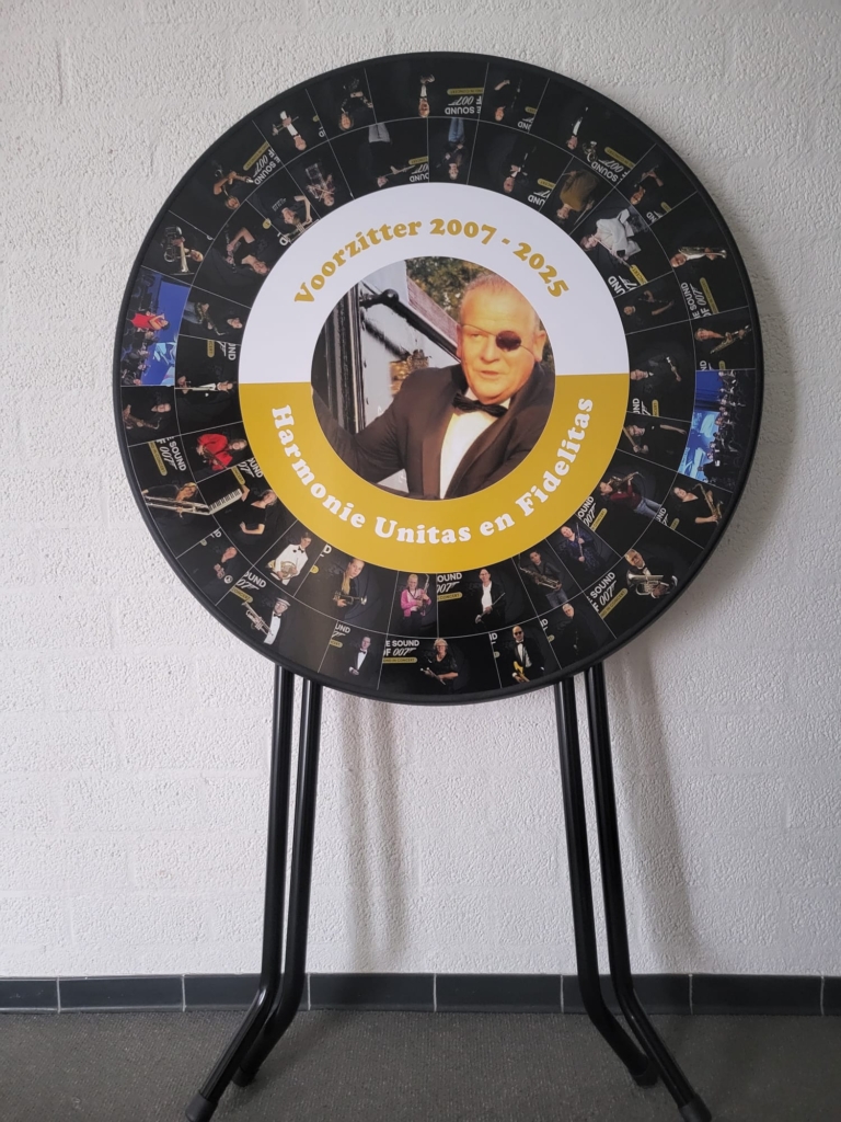 Bedrukte statafel Harmonie Unitas et Fidelitas